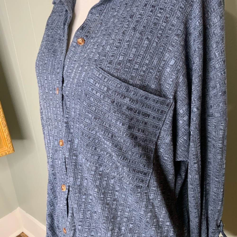 NWT Fashion Nova Blue Button Down Blouse XL - Picture 8 of 15